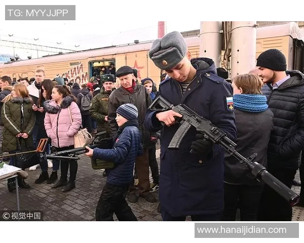 俄罗斯足球明星投身战场演绎战地英雄情怀引发全球关注